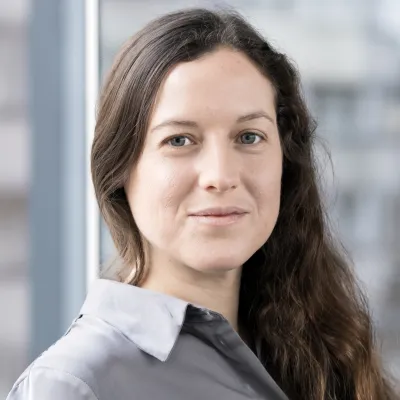 Dr. Thalia Richter